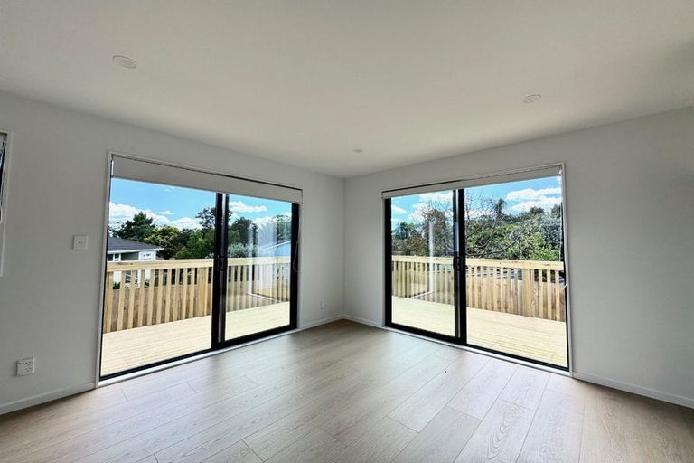 Photo of property in 30e Mack Place, Red Hill, Papakura, 2110