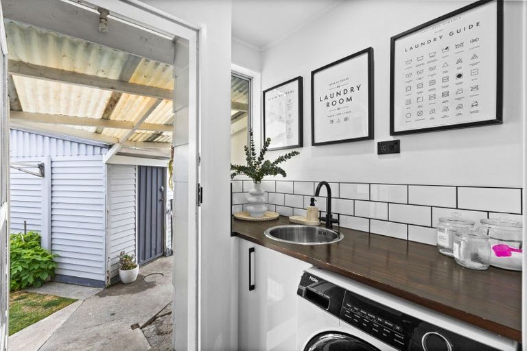 Photo of property in 9 Cabot Place, Flaxmere, Hastings, 4120