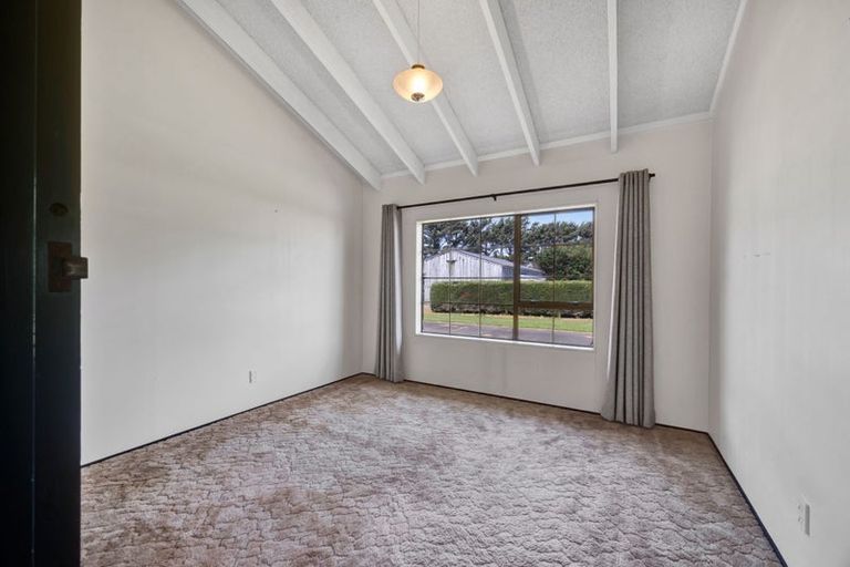 Photo of property in 290 Waihi Road, Hawera, 4673