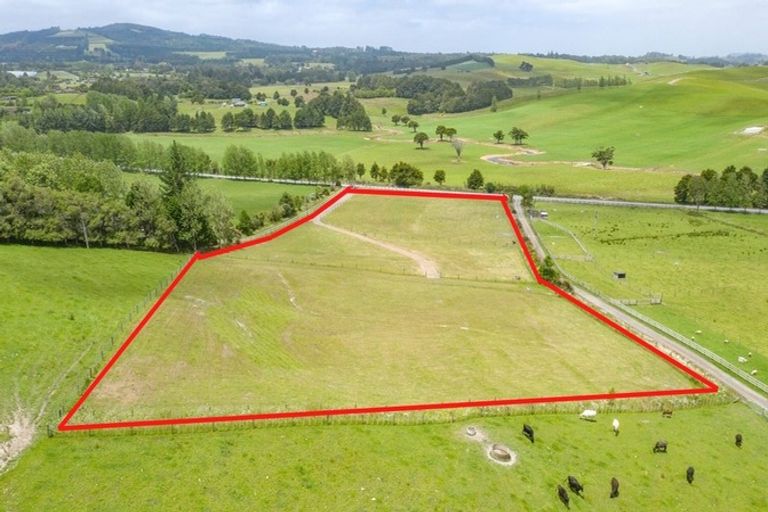 Photo of property in 132 Carruth Road, Papatoetoe, Auckland, 2025