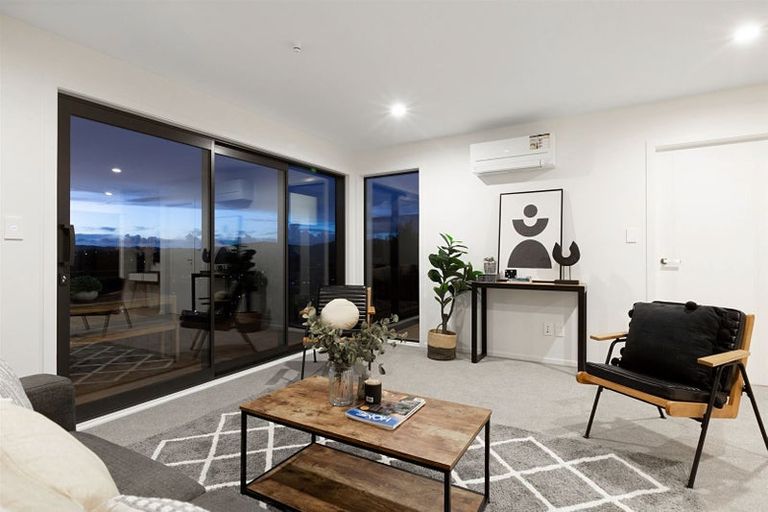 Photo of property in 172a Navigation Drive, Whitby, Porirua, 5024