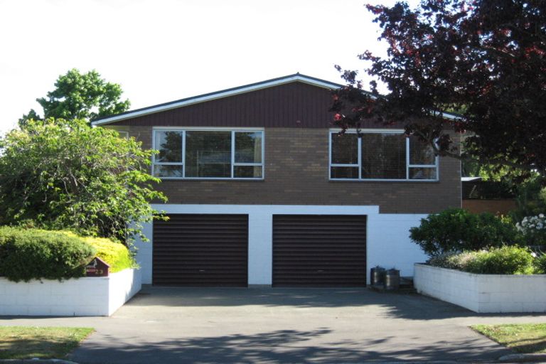Photo of property in 23 Harrowdale Drive, Avonhead, Christchurch, 8042