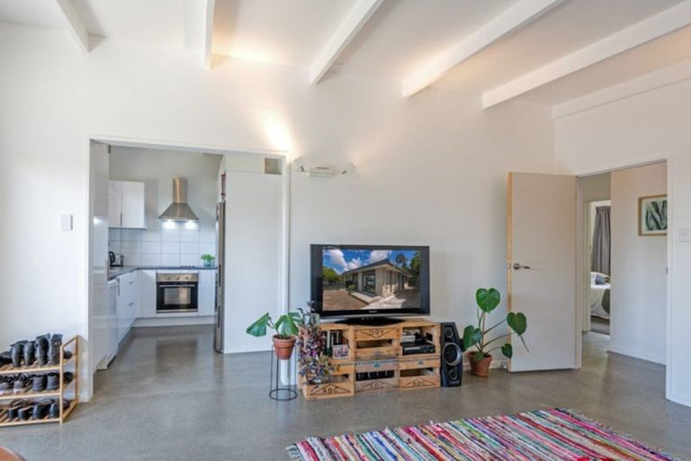 Photo of property in 893b Main Street, Roslyn, Palmerston North, 4414