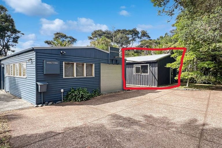 Photo of property in 9 Brownie Road, Laingholm, Auckland, 0604