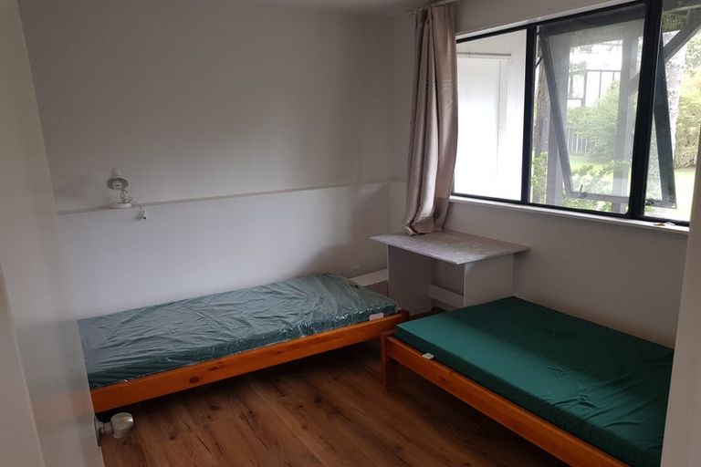 Photo of property in 68 Reelick Avenue, Pakuranga Heights, Auckland, 2010
