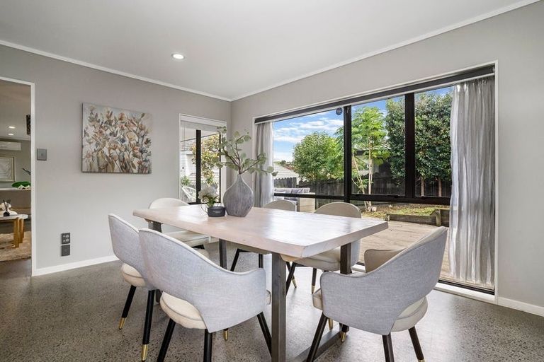 Photo of property in 37 Rochester Crescent, Somerville, Auckland, 2014