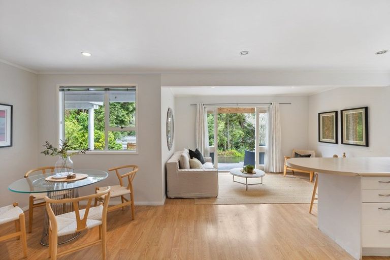 Photo of property in 24 Odin Place, Beach Haven, Auckland, 0626