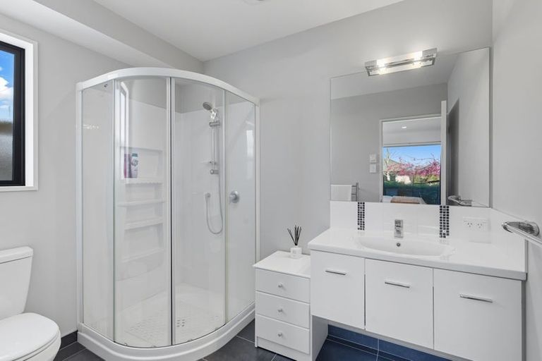 Photo of property in 87 Rannoch Drive, Broomfield, Christchurch, 8042