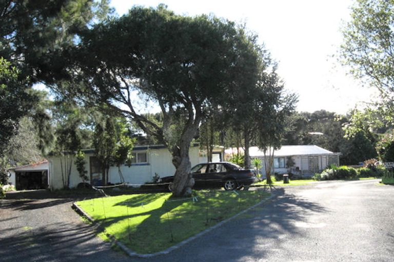 Photo of property in 32 Haruru Falls Road, Haruru, 0204