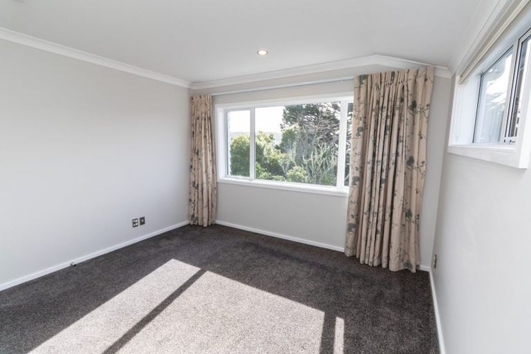 Photo of property in 147 Helston Road, Paparangi, Wellington, 6037