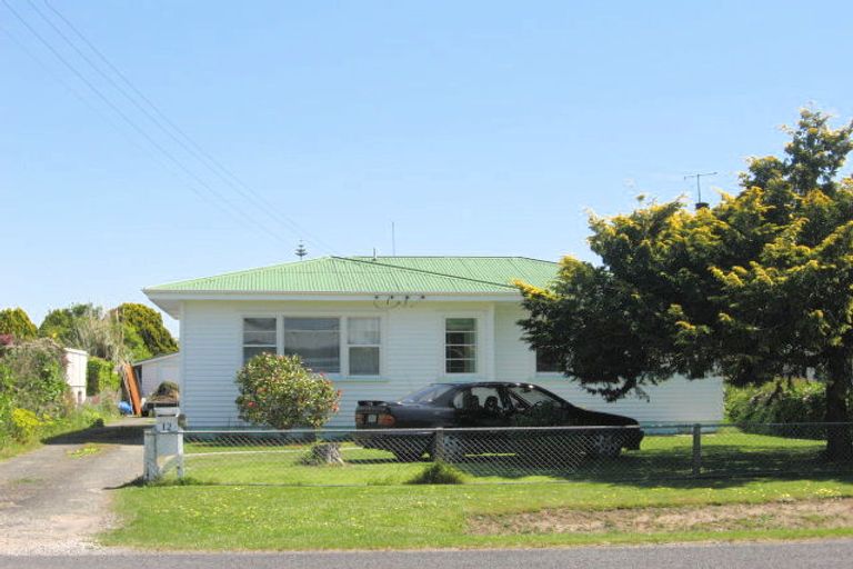 Photo of property in 12 Steed Avenue, Te Hapara, Gisborne, 4010