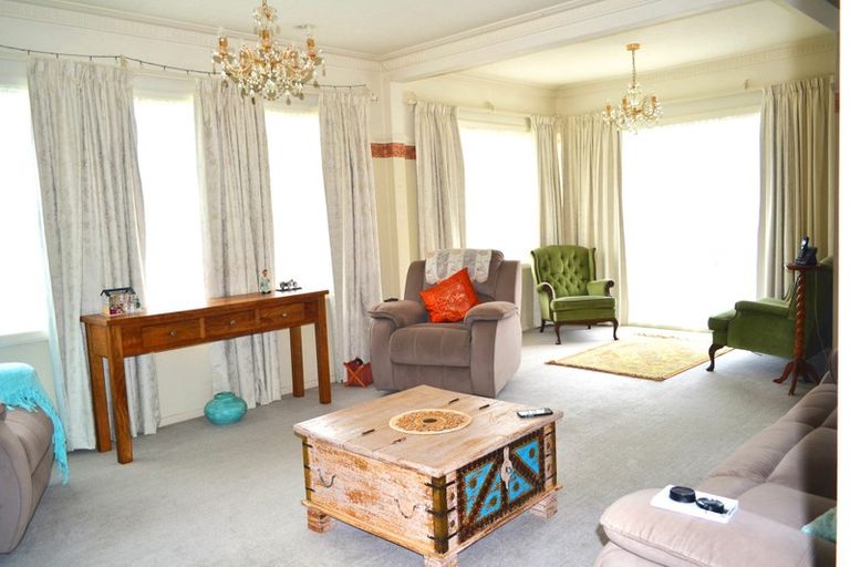 Photo of property in 1/1 Stokes Valley Road, Stokes Valley, Lower Hutt, 5019