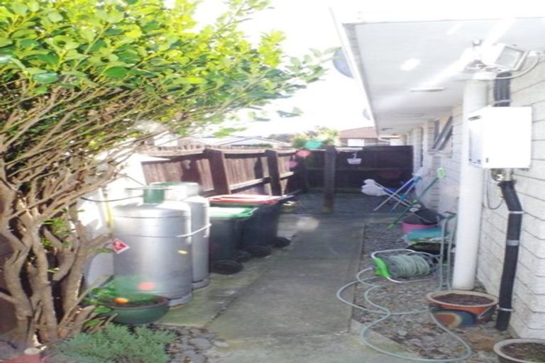 Photo of property in 14 Resolution Place, Bryndwr, Christchurch, 8053