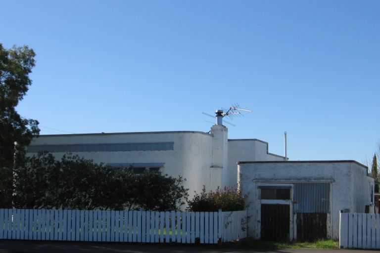 Photo of property in 106 Lincoln Road, Masterton, 5810