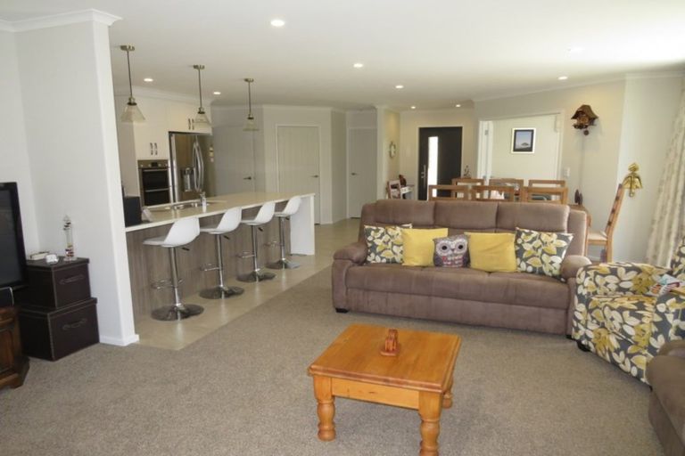 Photo of property in 46 Leeward Drive, Whitianga, 3510