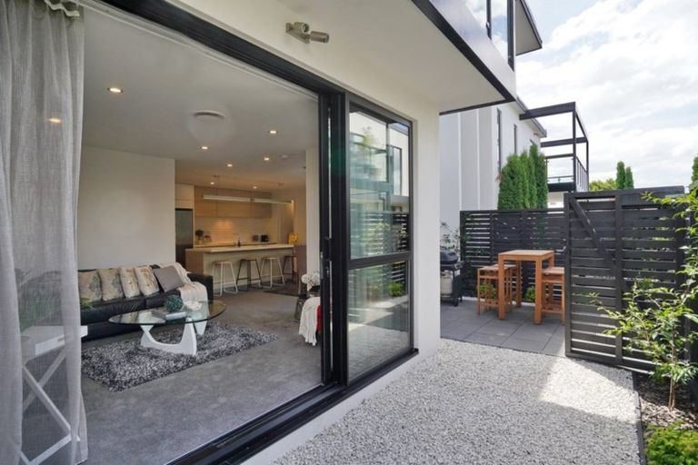 Photo of property in 4/275 Kilmore Street, Christchurch Central, Christchurch, 8011