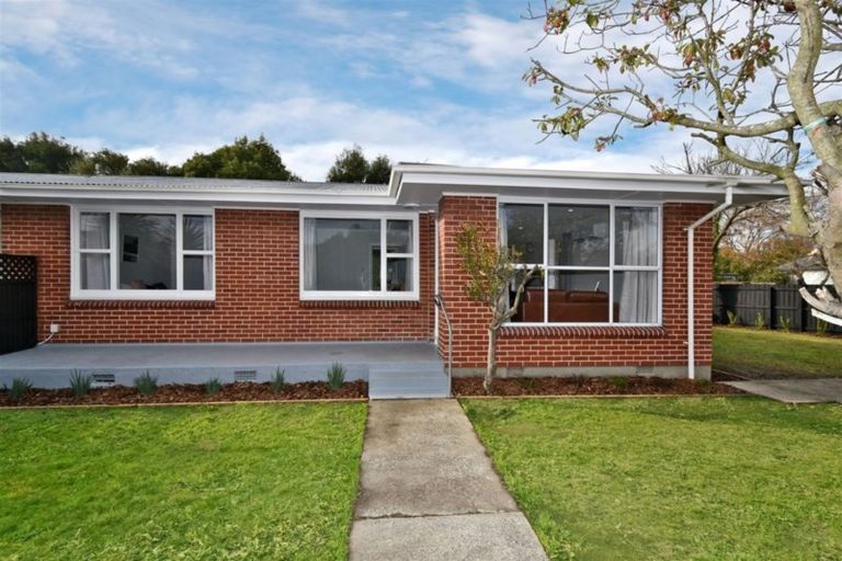 Photo of property in 24 Rountree Street, Upper Riccarton, Christchurch, 8041