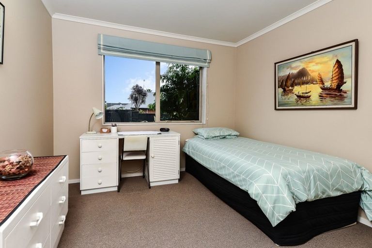 Photo of property in 18 Merlin Close, Huntington, Hamilton, 3210