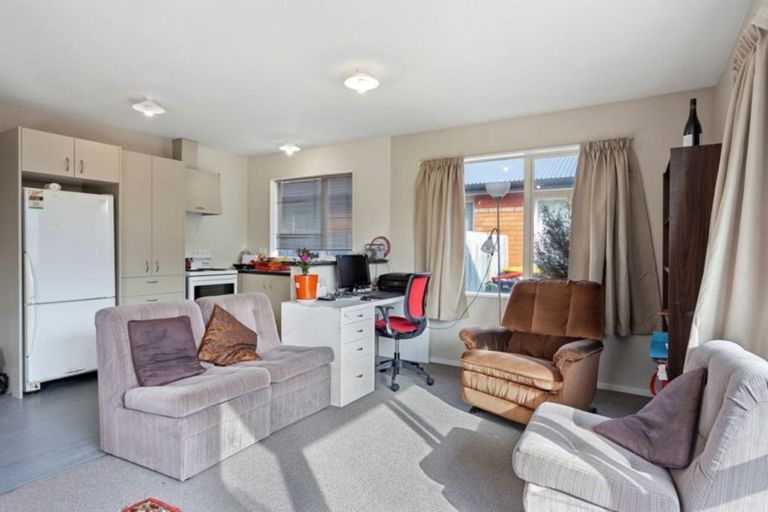 Photo of property in 2/156 Main South Road, Sockburn, Christchurch, 8042