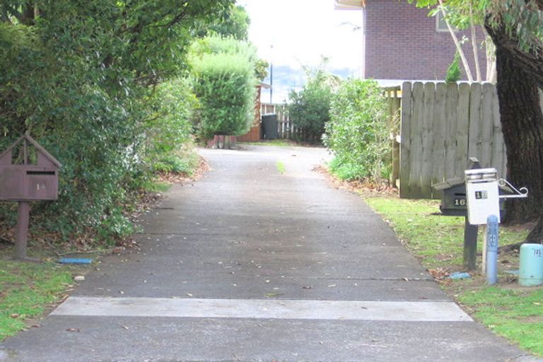 Photo of property in 14 Indus Place, Half Moon Bay, Auckland, 2012