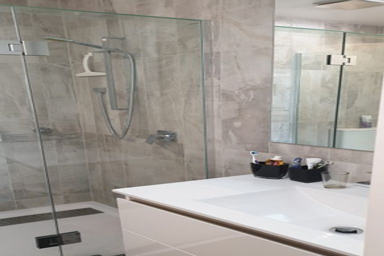 Photo of property in 4/275 Kilmore Street, Christchurch Central, Christchurch, 8011