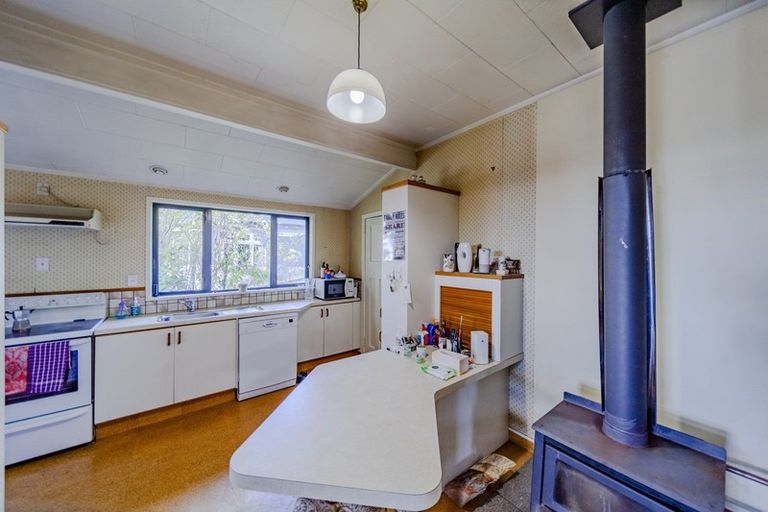 Photo of property in 76 Porangahau Road, Waipukurau, 4200