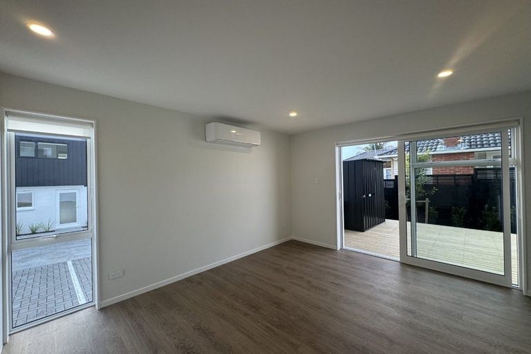 Photo of property in 3/5 Preston Avenue, Henderson, Auckland, 0610