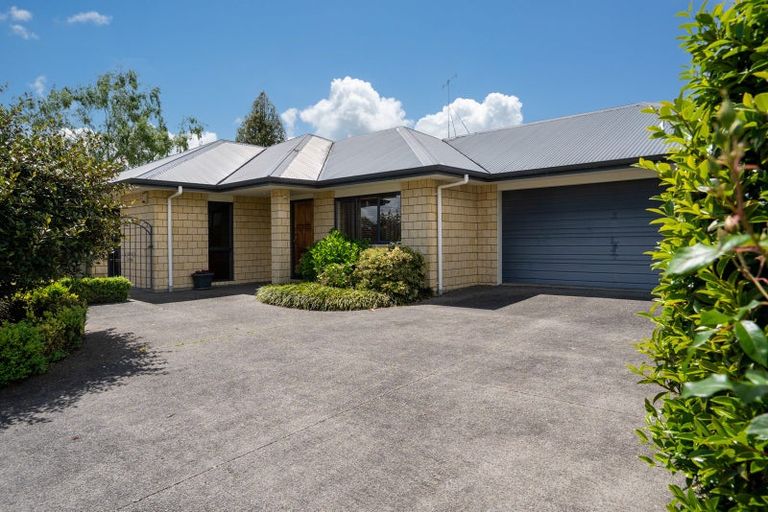 Photo of property in 63 Grosvenor Street, Cambridge, 3434