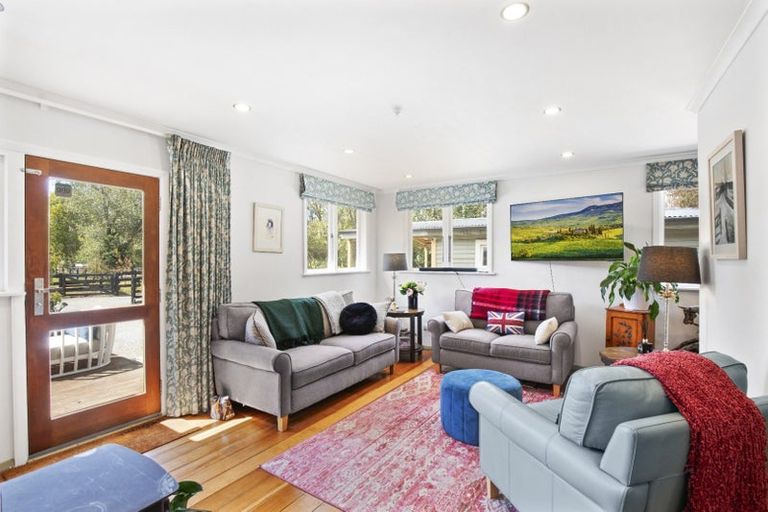 Photo of property in 64 Te Roto Road, Otaki, 5512