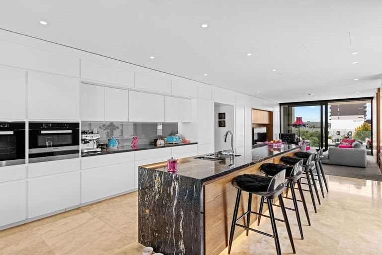 Photo of property in 202/69 Armagh Street, Christchurch Central, Christchurch, 8013