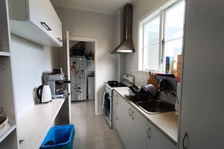 Photo of property in 227 Naenae Road, Naenae, Lower Hutt, 5011
