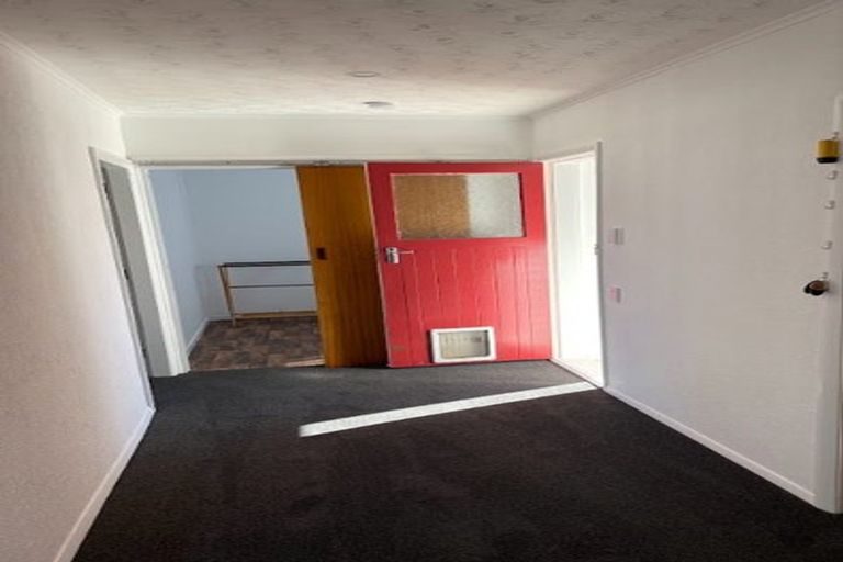 Photo of property in 73 Wainuiomata Road, Wainuiomata, Lower Hutt, 5014