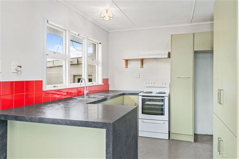 Photo of property in 8 Ivory Street, Rangiora, 7400