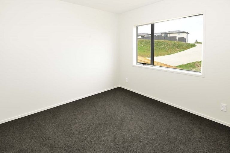 Photo of property in 66 Maire Road, Orewa, 0931