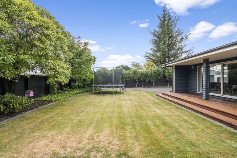 Photo of property in 102b Highsted Road, Bishopdale, Christchurch, 8053