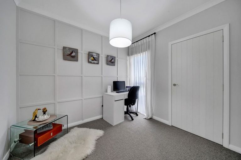 Photo of property in 22a Larlin Drive, Hawera, 4675