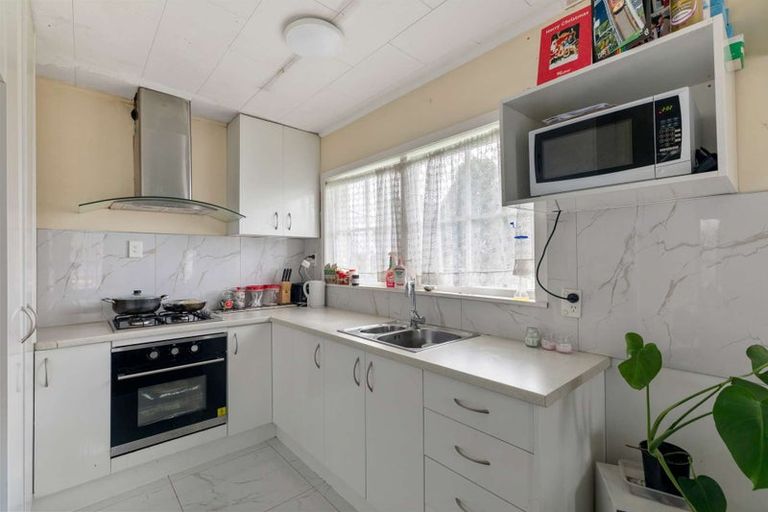 Photo of property in 1/28 Alfriston Road, Manurewa East, Auckland, 2102