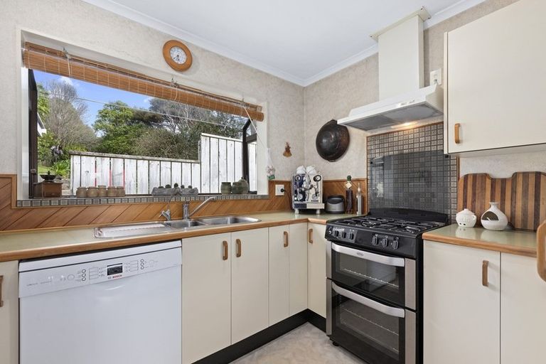 Photo of property in 51 Fraser Street, Wainuiomata, Lower Hutt, 5014