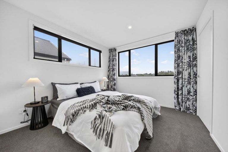 Photo of property in 3/20 Ballinger Place, Carterton, 5713