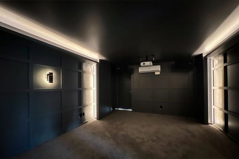 Photo of property in 42 Monarch Avenue, Hillcrest, Auckland, 0627