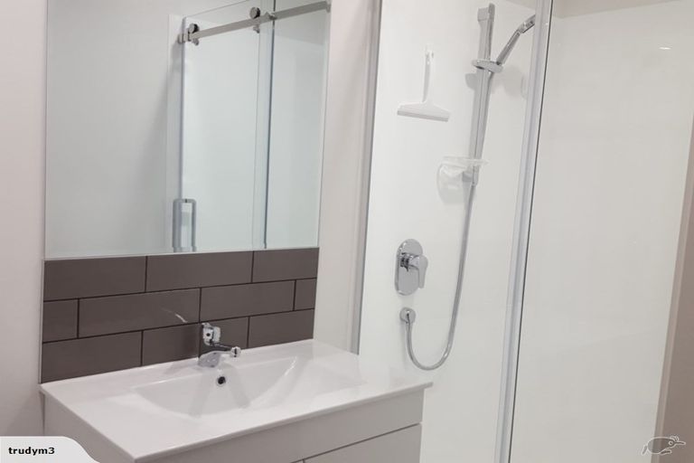 Photo of property in 1 Moyne Avenue, Milson, Palmerston North, 4414