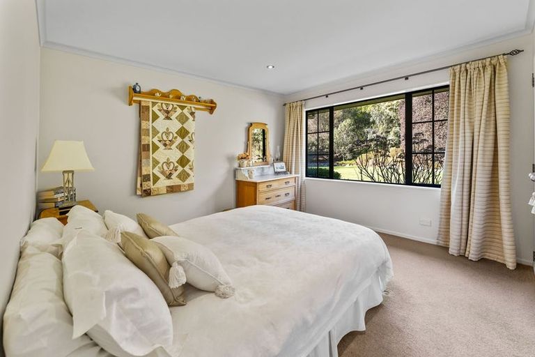 Photo of property in 165 Totara View Road, Wakefield, 7095