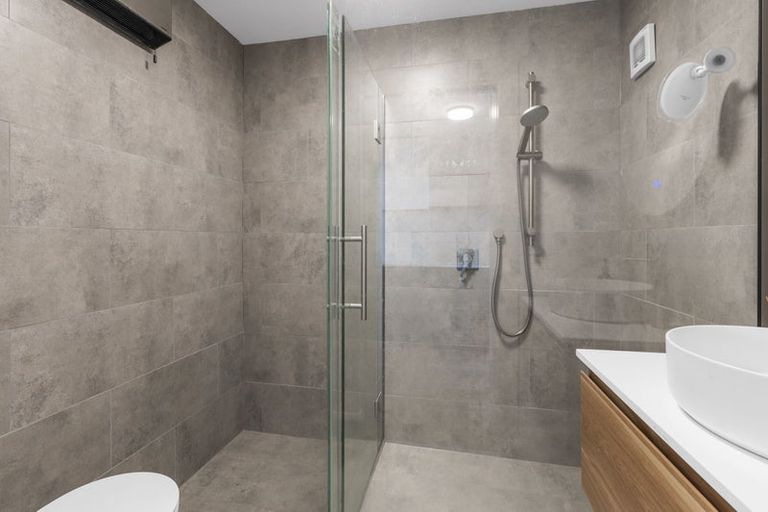 Photo of property in 34 Hackthorne Road, Cashmere, Christchurch, 8022
