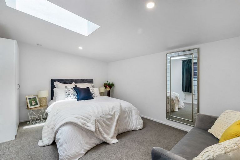 Photo of property in 49 Minaret Drive, Bucklands Beach, Auckland, 2014