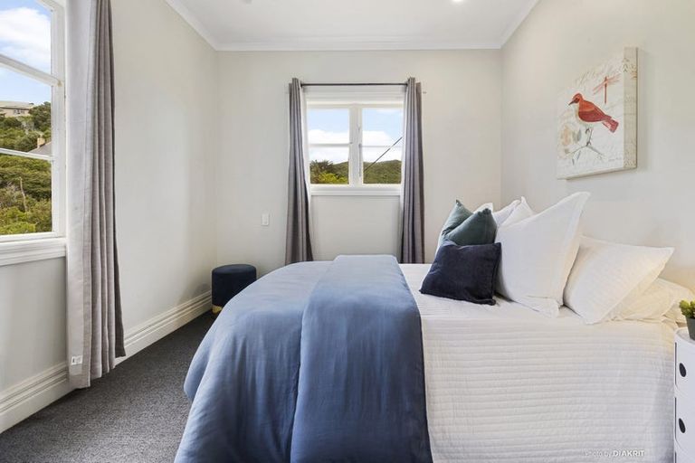 Photo of property in 82 Sunshine Avenue, Karori, Wellington, 6012