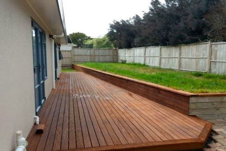 Photo of property in 230 Kilkenny Drive, East Tamaki Heights, Auckland, 2016