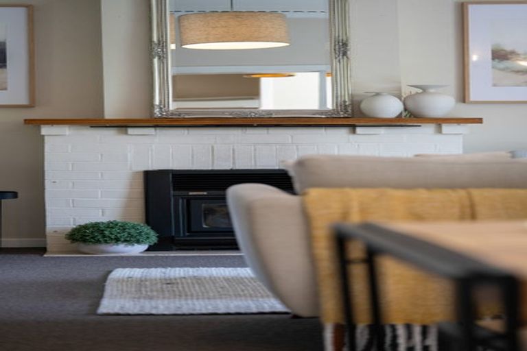 Photo of property in 18 Queen Street, Cambridge, 3434