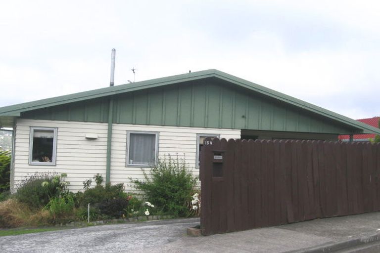 Photo of property in 15 Govind Grove, Ngaio, Wellington, 6035