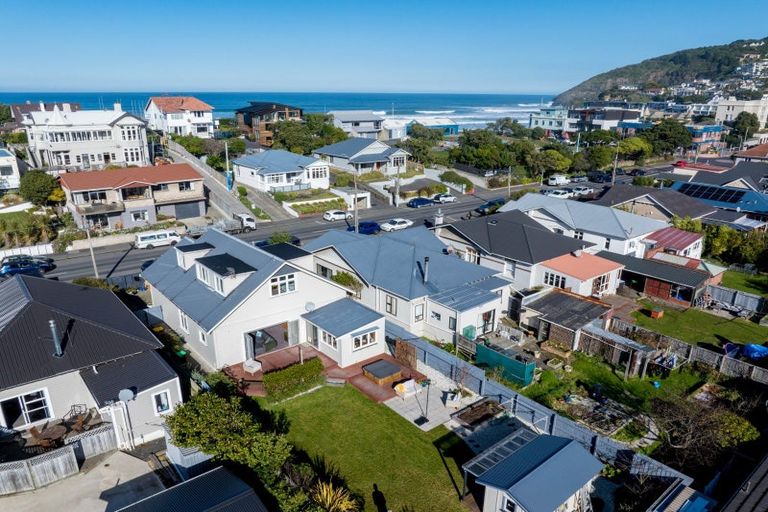 Photo of property in 180 Victoria Road, Saint Clair, Dunedin, 9012