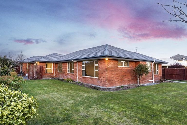 Photo of property in 26 Aylsham Lane, Casebrook, Christchurch, 8051